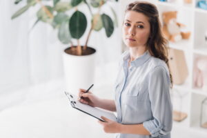 Contact Lindsey Hoskins & Associates